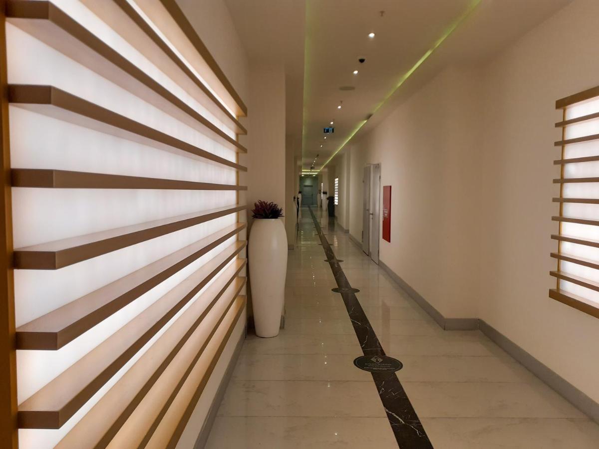 Aparthotel Only Front Sea View, No Side View, Wonderful Panorama, High Floor, Location Guarantee Batumi Exterior foto